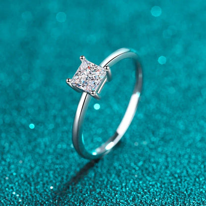 0.6 Carat Princess Moissanite Engagement Ring